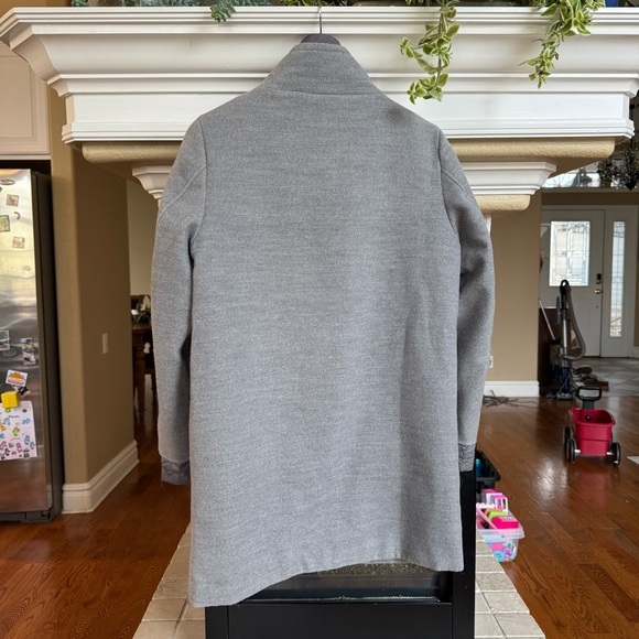 Weatherproof Structured Long Grey Topper Jacket Size Small - Picture 11 of 11
